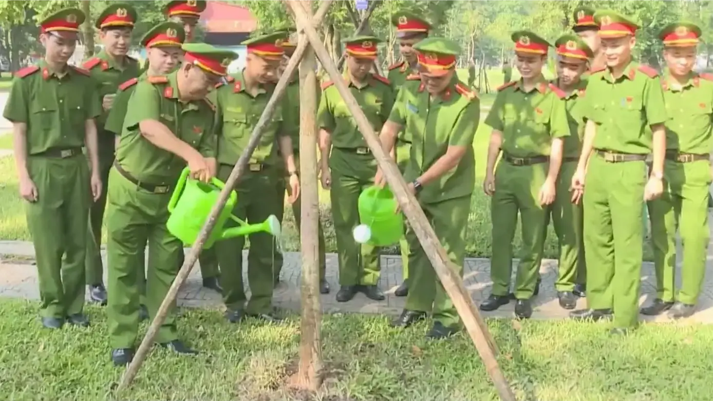 Hà Nội sẽ trồng mới hơn 400.000 cây xanh trong năm 2026